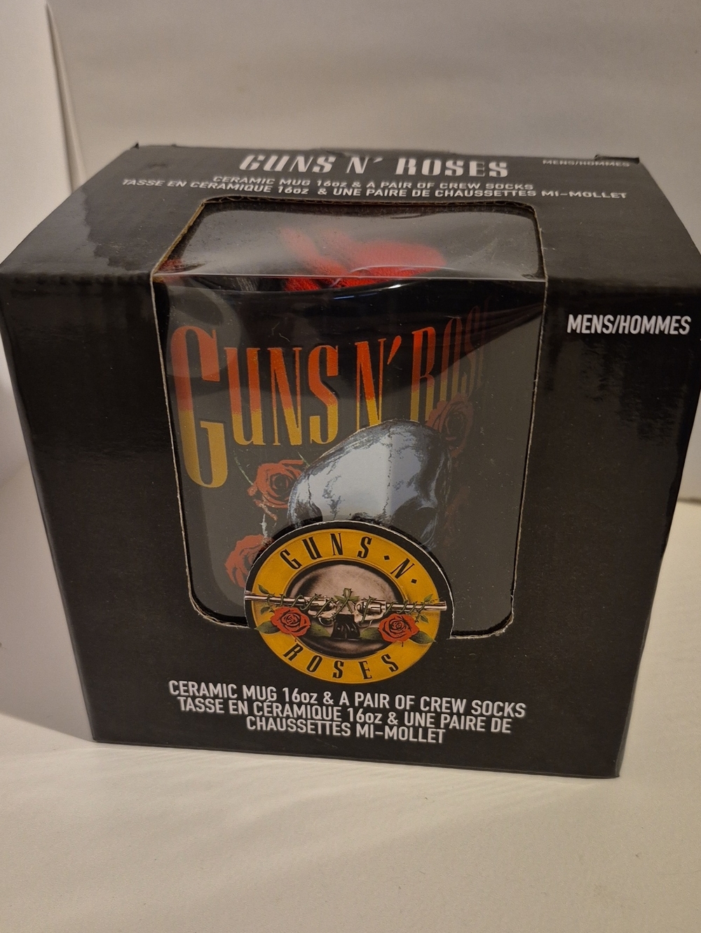 Guns N' Roses Ceramic Mug & Socks Gift Set 16 Oz